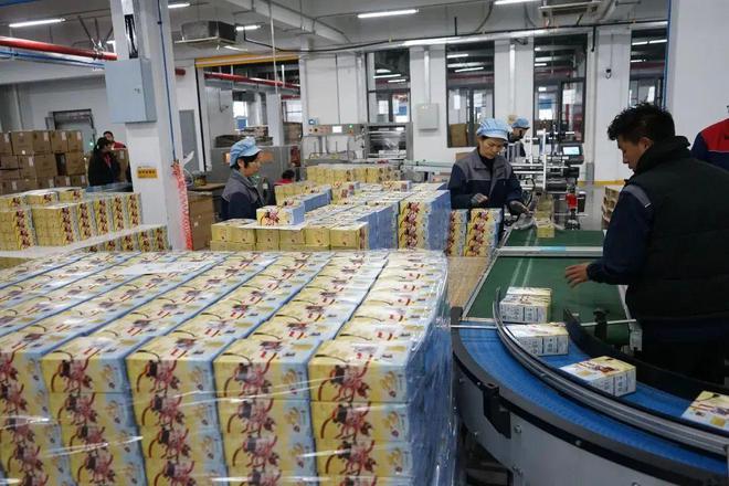 难求” 成爆款竟然是开化出品！CQ9电子登录哪吒卡牌 “一卡(图3)